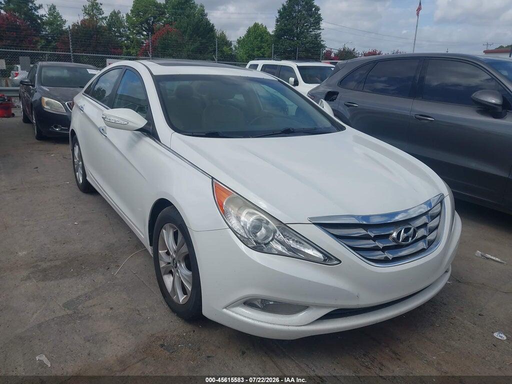 5NPEC4AB6BH307604 2011 HYUNDAI SONATA photo no. 1