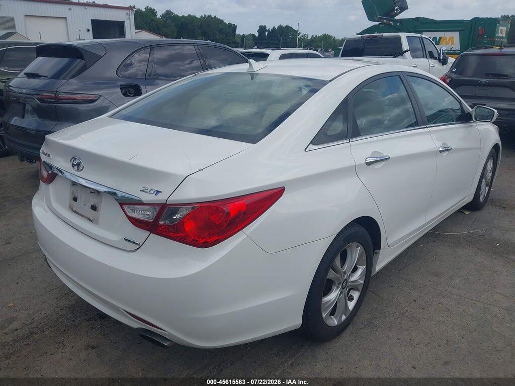 5NPEC4AB6BH307604 2011 HYUNDAI SONATA photo no. 4