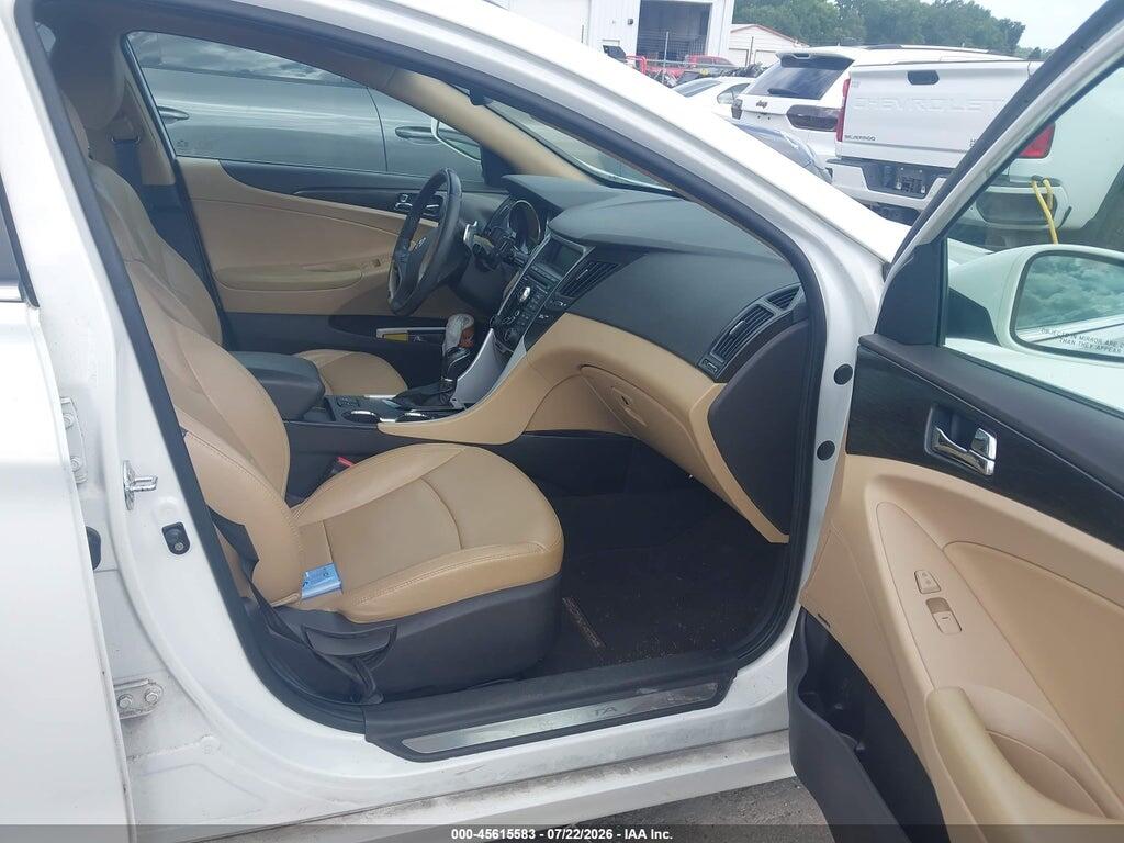 5NPEC4AB6BH307604 2011 HYUNDAI SONATA photo no. 5