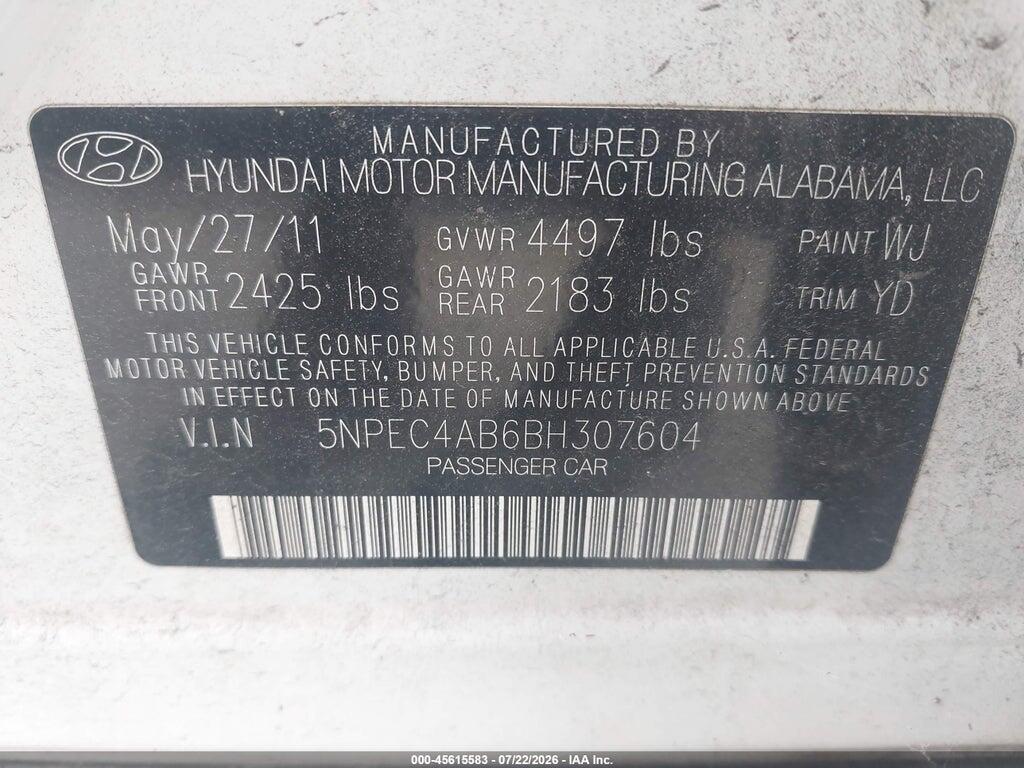 5NPEC4AB6BH307604 2011 HYUNDAI SONATA photo no. 9
