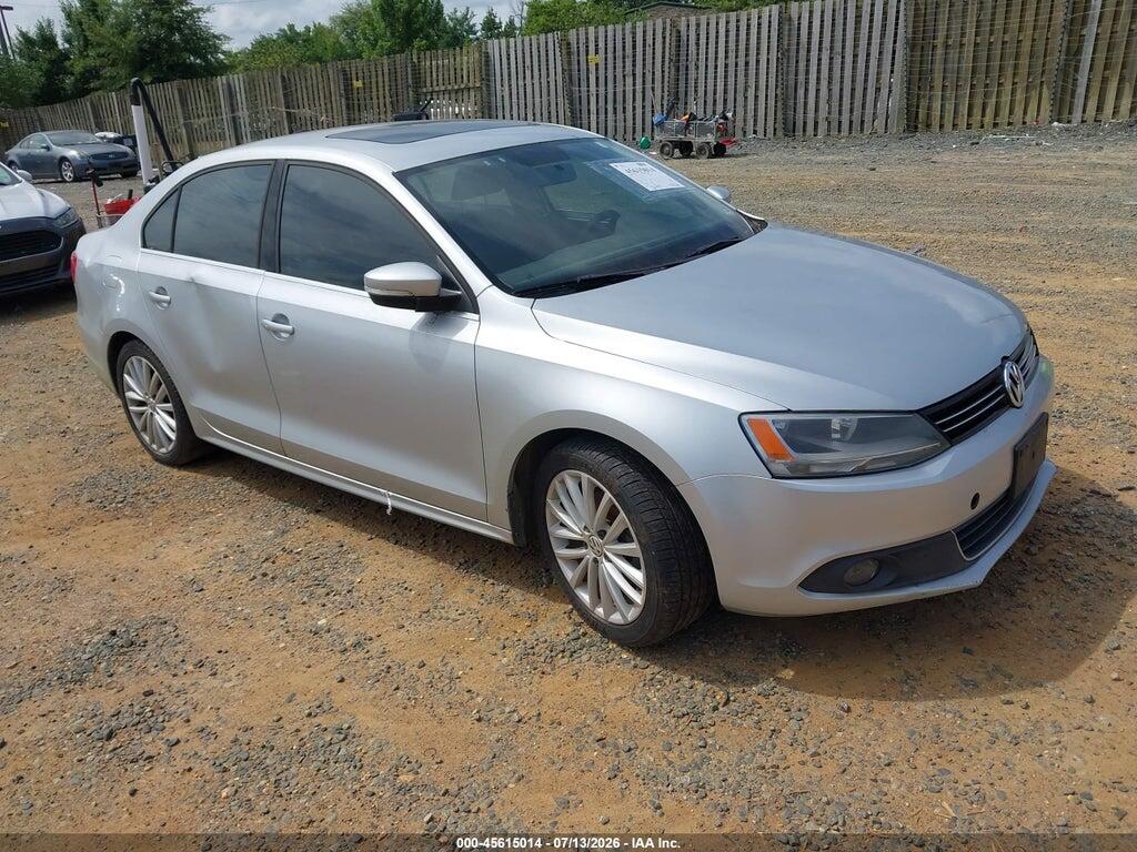 3VWLL7AJ8EM321340 2014 VOLKSWAGEN JETTA photo no. 1