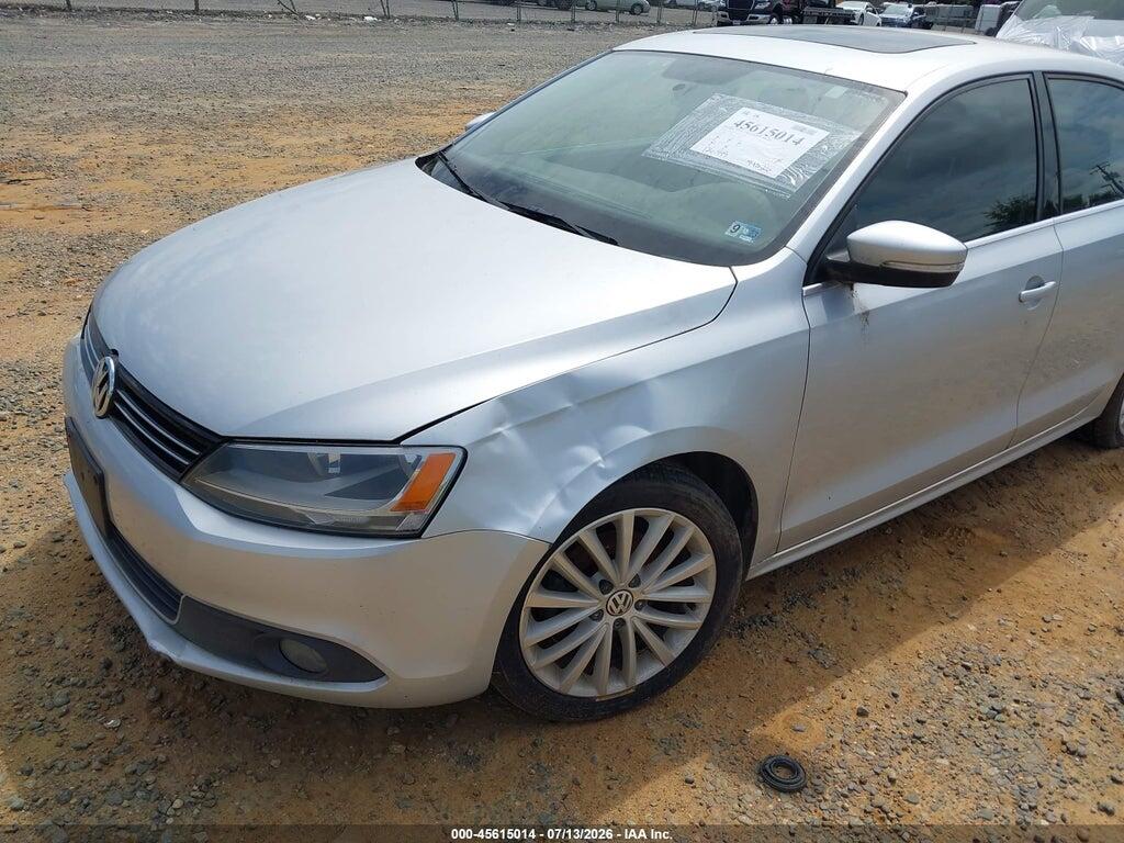 3VWLL7AJ8EM321340 2014 VOLKSWAGEN JETTA photo no. 6