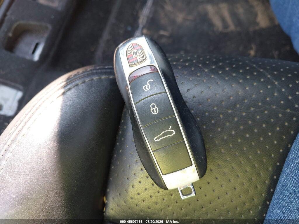 WP0AC2A76AL090970 2010 PORSCHE PANAMERA photo no. 11