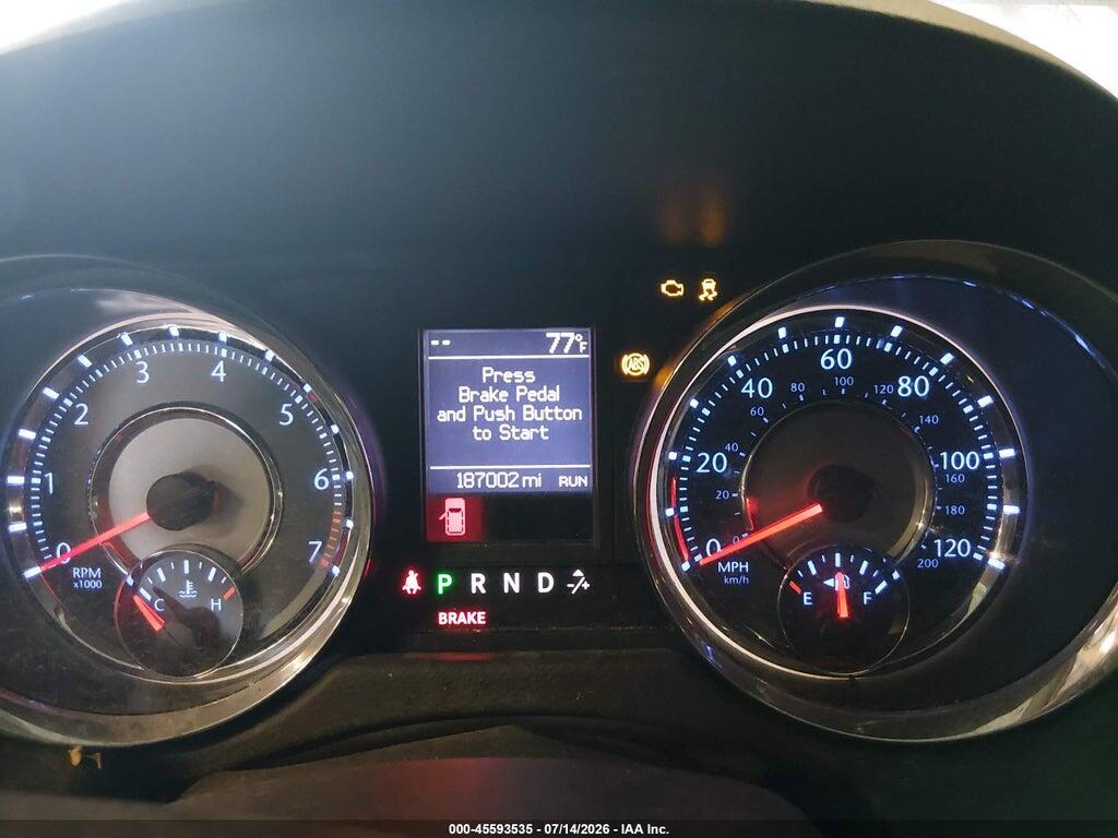 2A4RR8DG0BR747104 2011 CHRYSLER TOWN & COUNTRY photo no. 7