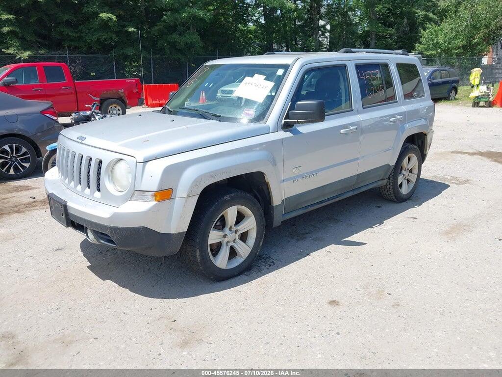 1J4NF4GB4BD166935 2011 JEEP PATRIOT photo no. 2