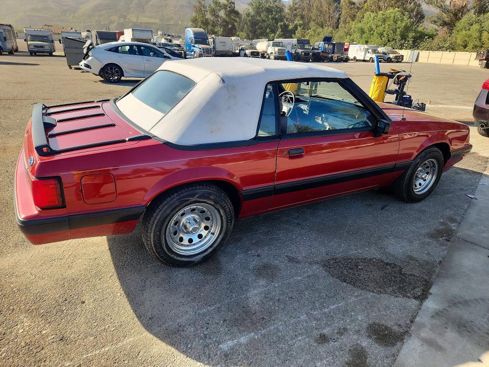 1990 FORD MUSTANG LX — Фото 3 из 12