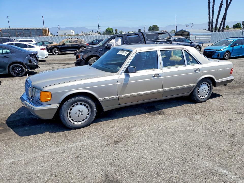 1988 MERCEDES-BENZ 560 WDBCA39D2JA394998