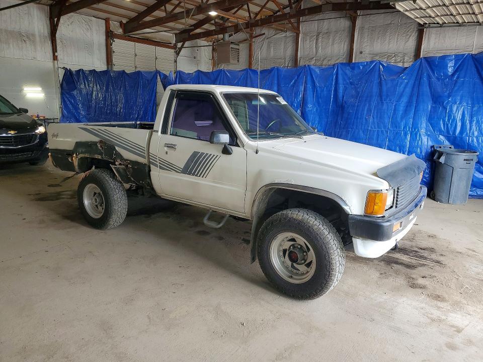 1987 TOYOTA PICKUP BASE — Фото 4 из 12