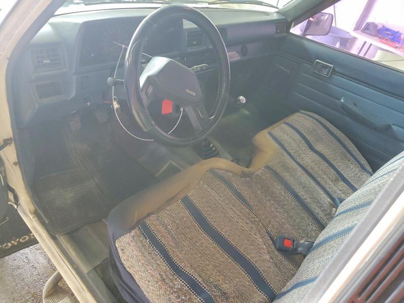 1987 TOYOTA PICKUP BASE — Фото 8 из 12
