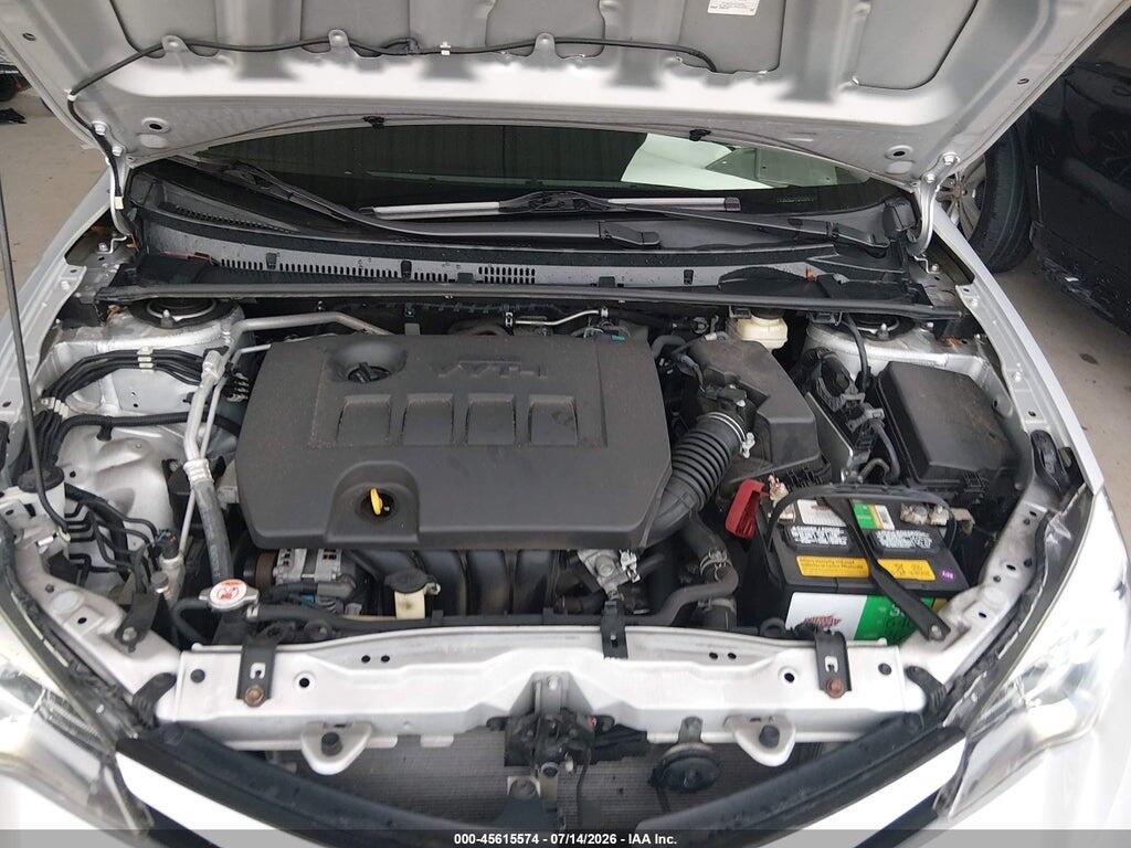 5YFBURHE1JP744330 2018 TOYOTA COROLLA photo no. 10