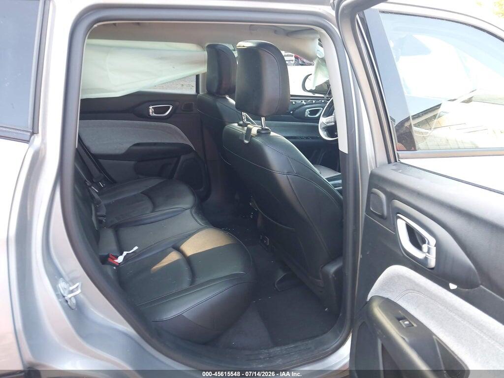 3C4NJDFBXNT206214 2022 JEEP COMPASS photo no. 8