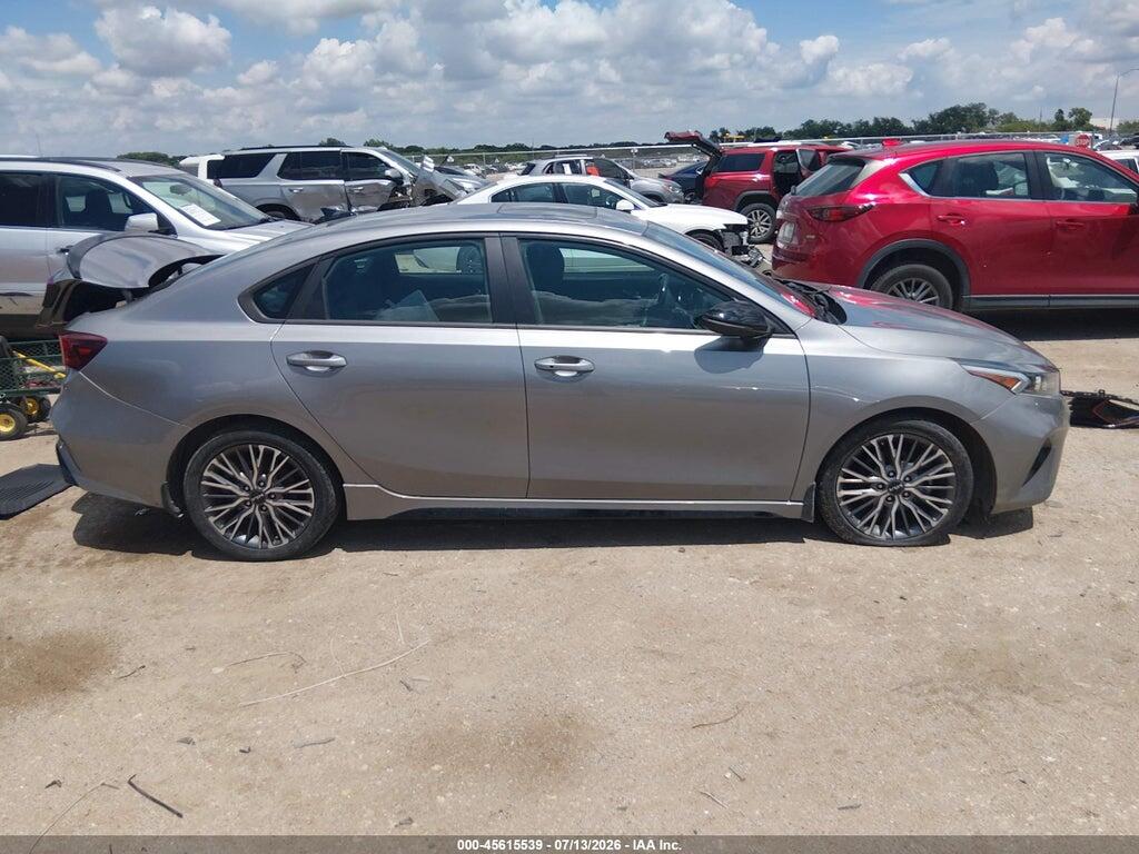 3KPF54AD2NE435783 2022 KIA FORTE photo no. 12