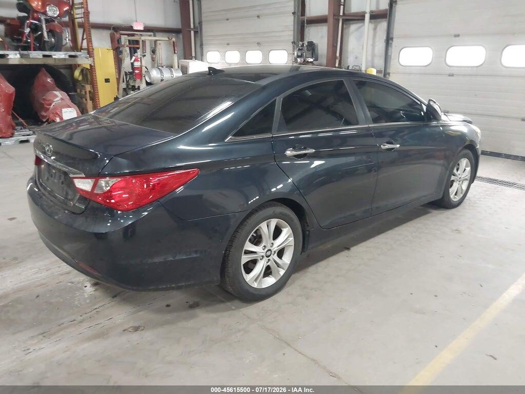 5NPEC4AC7CH309369 2012 HYUNDAI SONATA photo no. 4