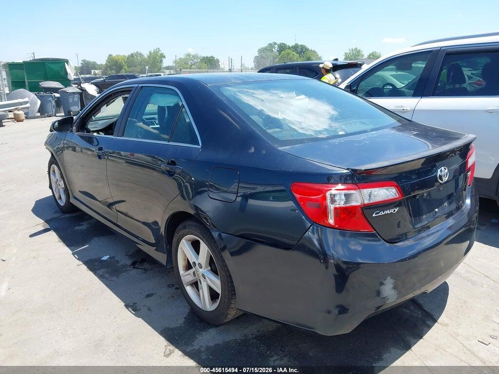 4T1BF1FK9EU319060 2014 TOYOTA CAMRY photo no. 3