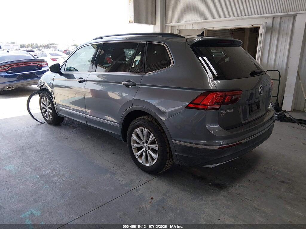 3VV3B7AX1JM024612 2018 VOLKSWAGEN TIGUAN photo no. 3