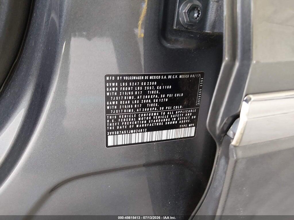 3VV3B7AX1JM024612 2018 VOLKSWAGEN TIGUAN photo no. 9