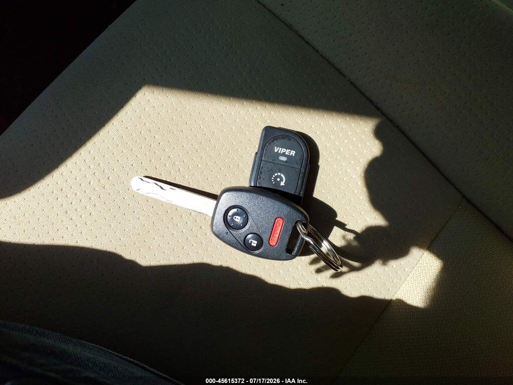 5J6RE4H4XBL010053 2011 HONDA CR-V photo no. 11