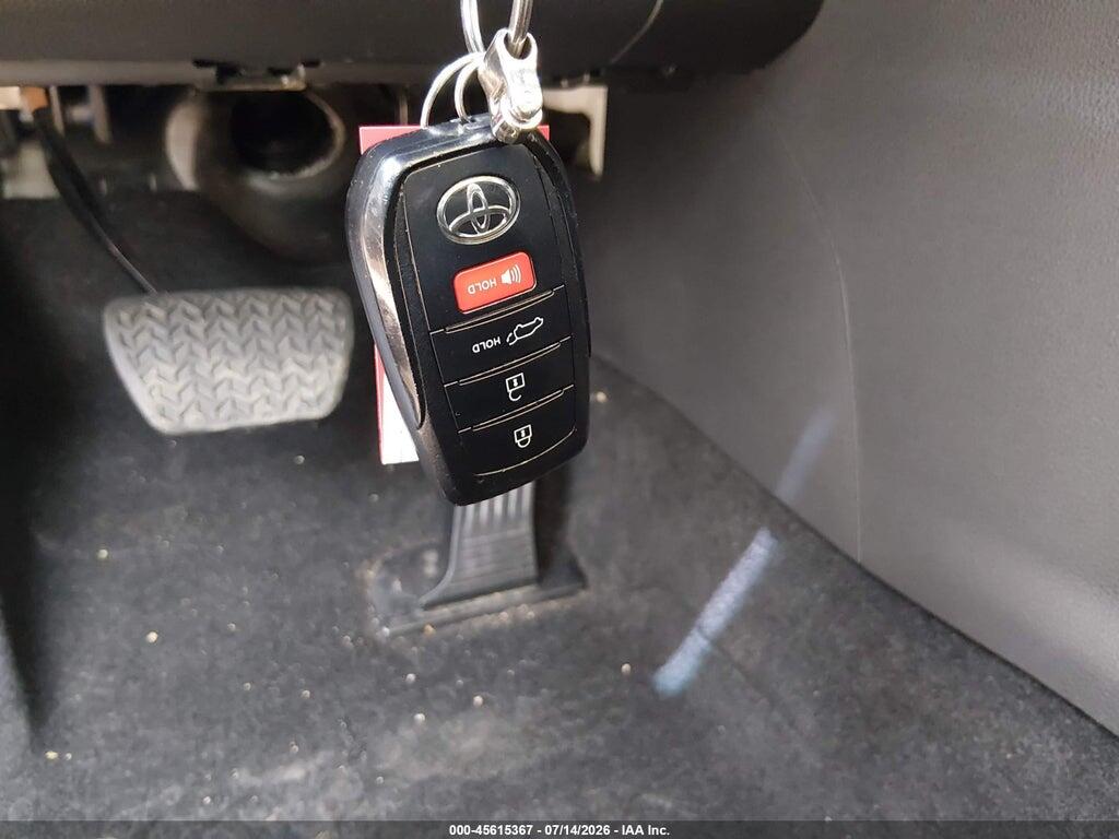 JTEAAAAH1PJ133216 2023 TOYOTA VENZA photo no. 11