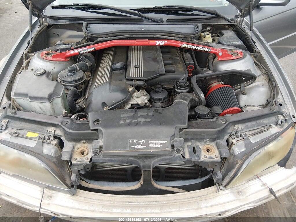 WBABD33484JY96865 2004 BMW 325CI photo no. 10