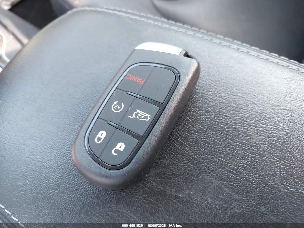 1C4PJMDX5KD102352 2019 JEEP CHEROKEE photo no. 11