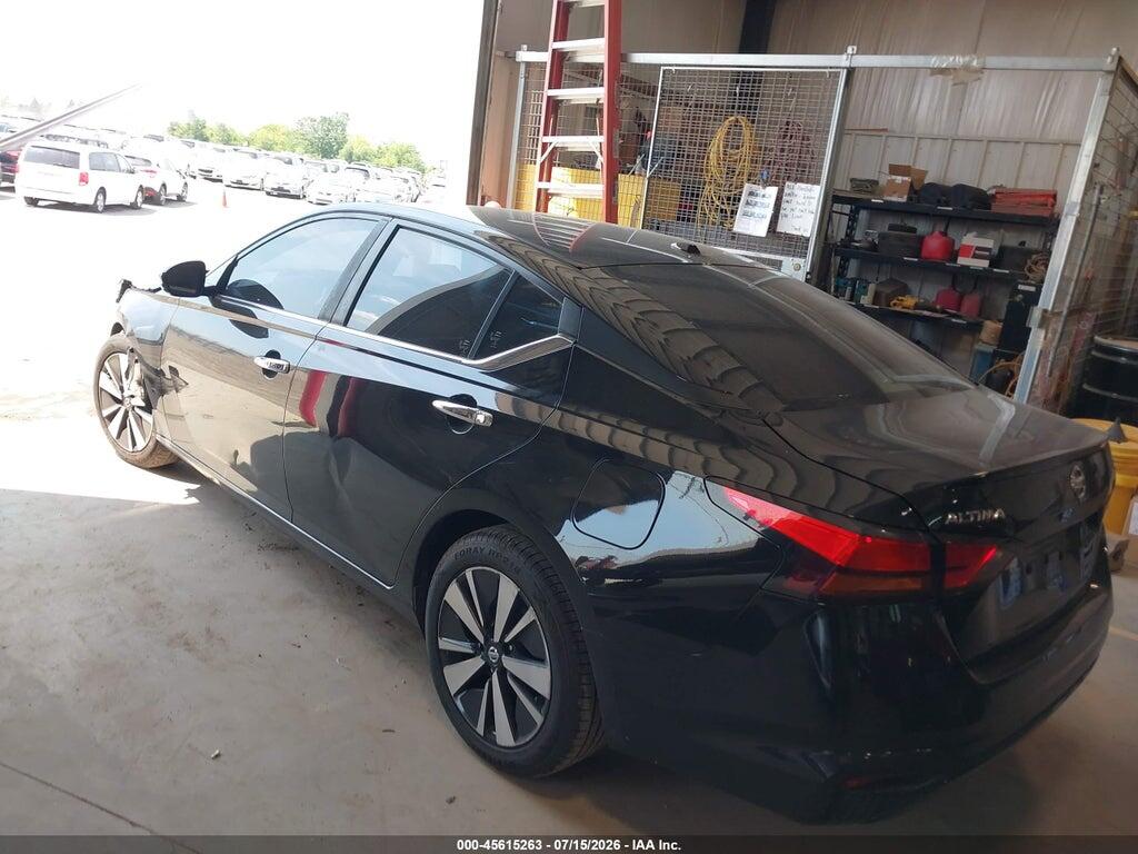 1N4BL4DV3MN366837 2021 NISSAN ALTIMA photo no. 3