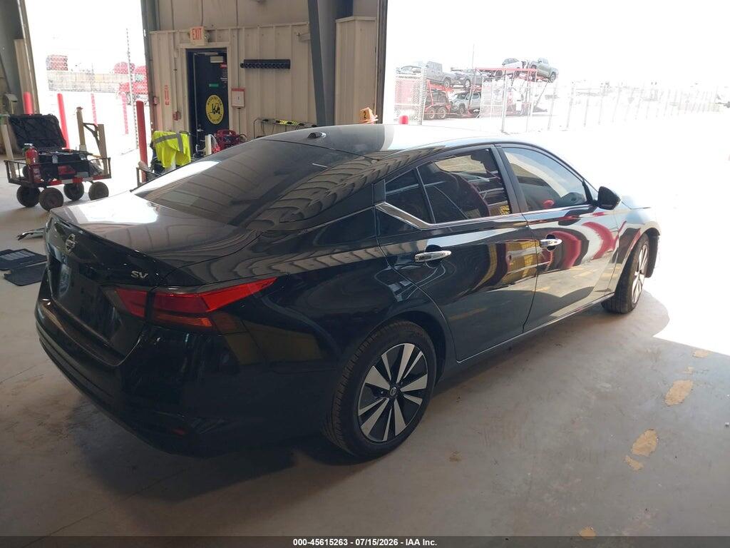 1N4BL4DV3MN366837 2021 NISSAN ALTIMA photo no. 4