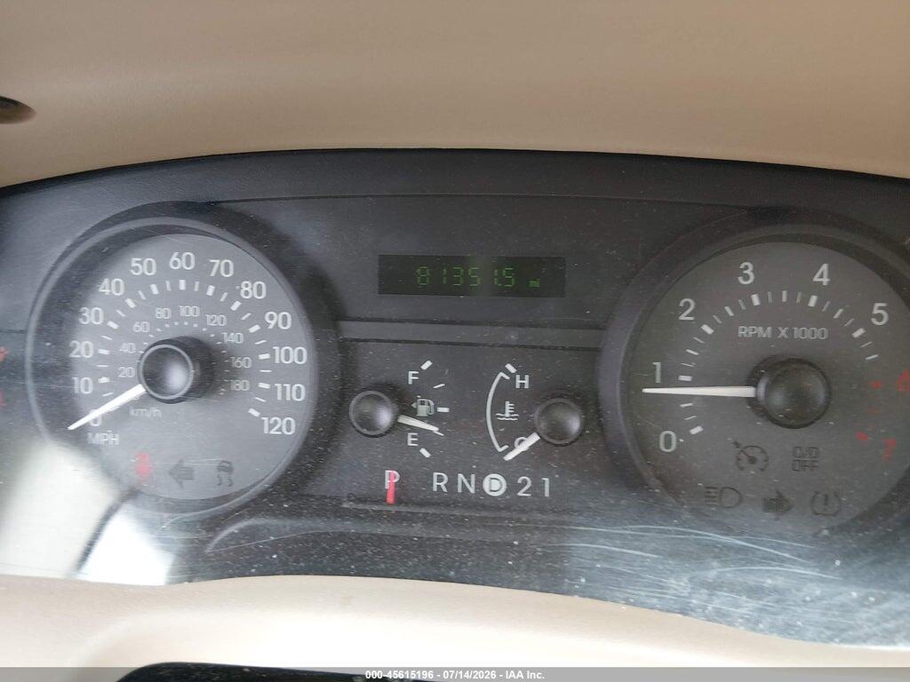 2MEFM74V57X634041 2007 MERCURY GRAND MARQUIS photo no. 7