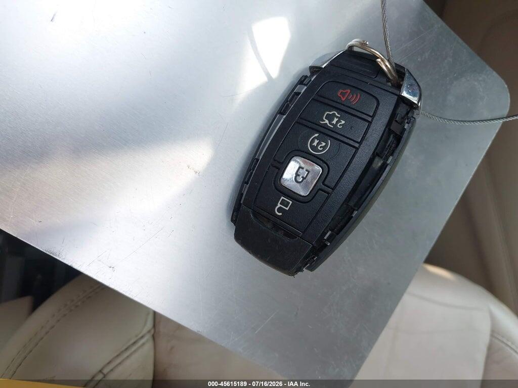 5LMCJ2C98HUL32877 2017 LINCOLN MKC photo no. 11