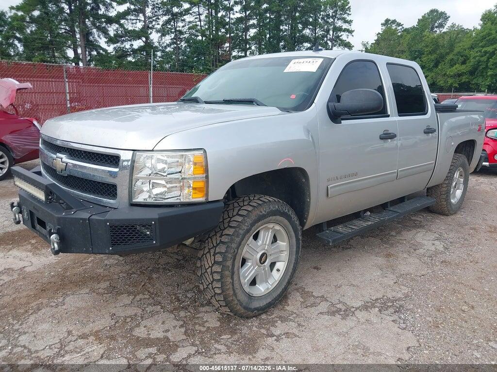 3GCPKSE32BG174514 2011 CHEVROLET SILVERADO 1500 photo no. 2