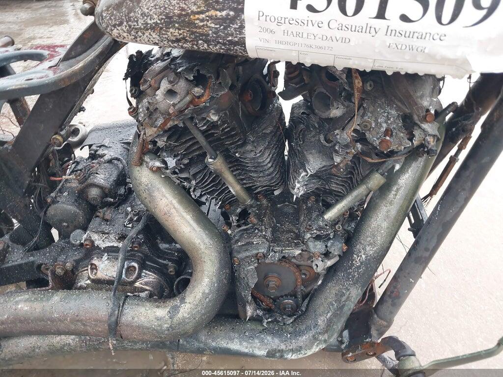 1HD1GP1176K306172 2006 HARLEY-DAVIDSON FXDWGI photo no. 8