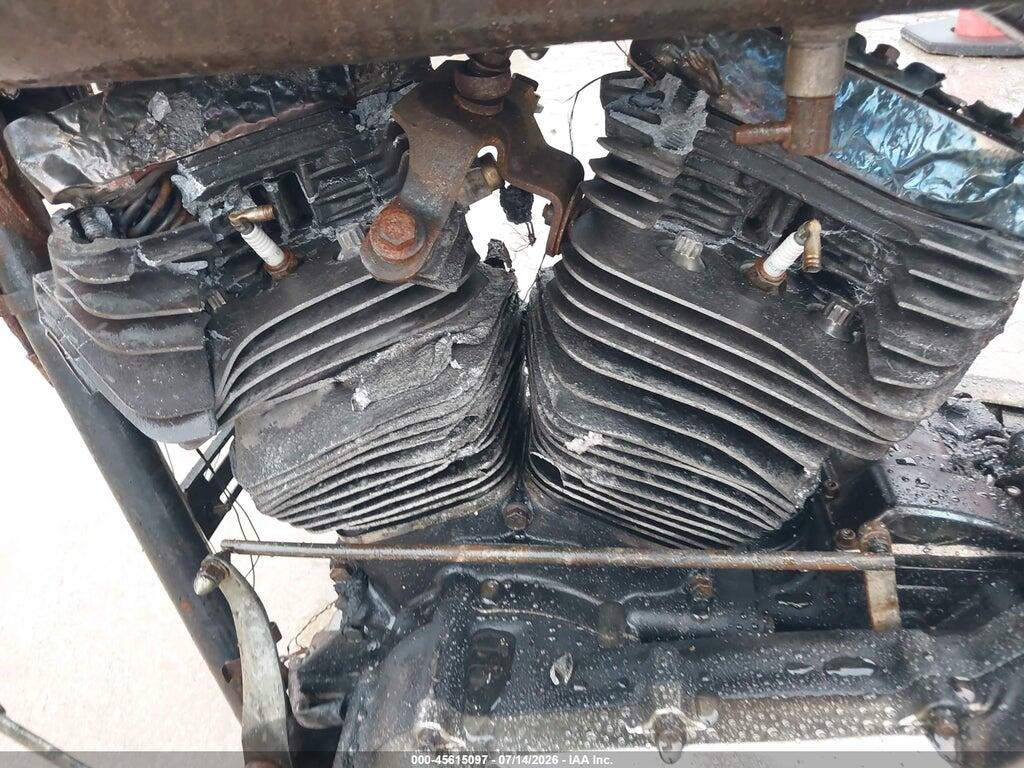 1HD1GP1176K306172 2006 HARLEY-DAVIDSON FXDWGI photo no. 9
