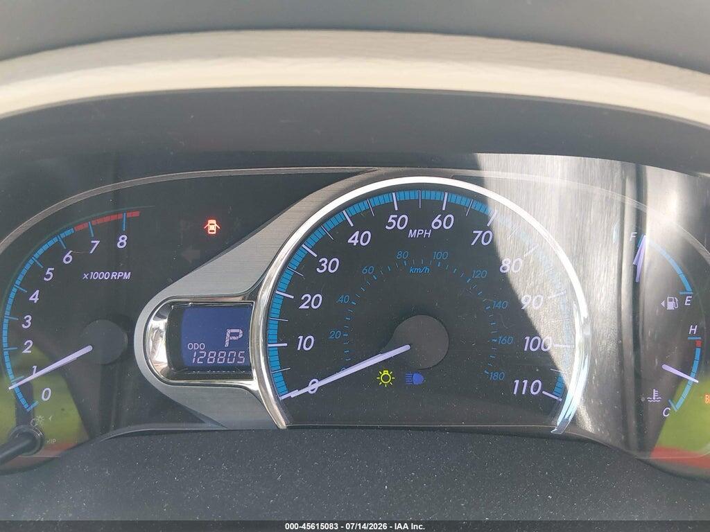5TDYK3DC2BS165180 2011 TOYOTA SIENNA photo no. 7