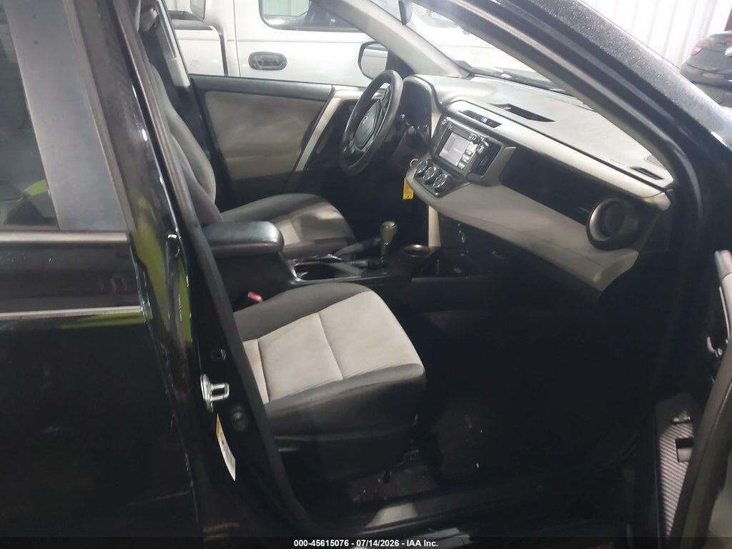 2T3BFREV6FW314840 2015 TOYOTA RAV4 photo no. 5
