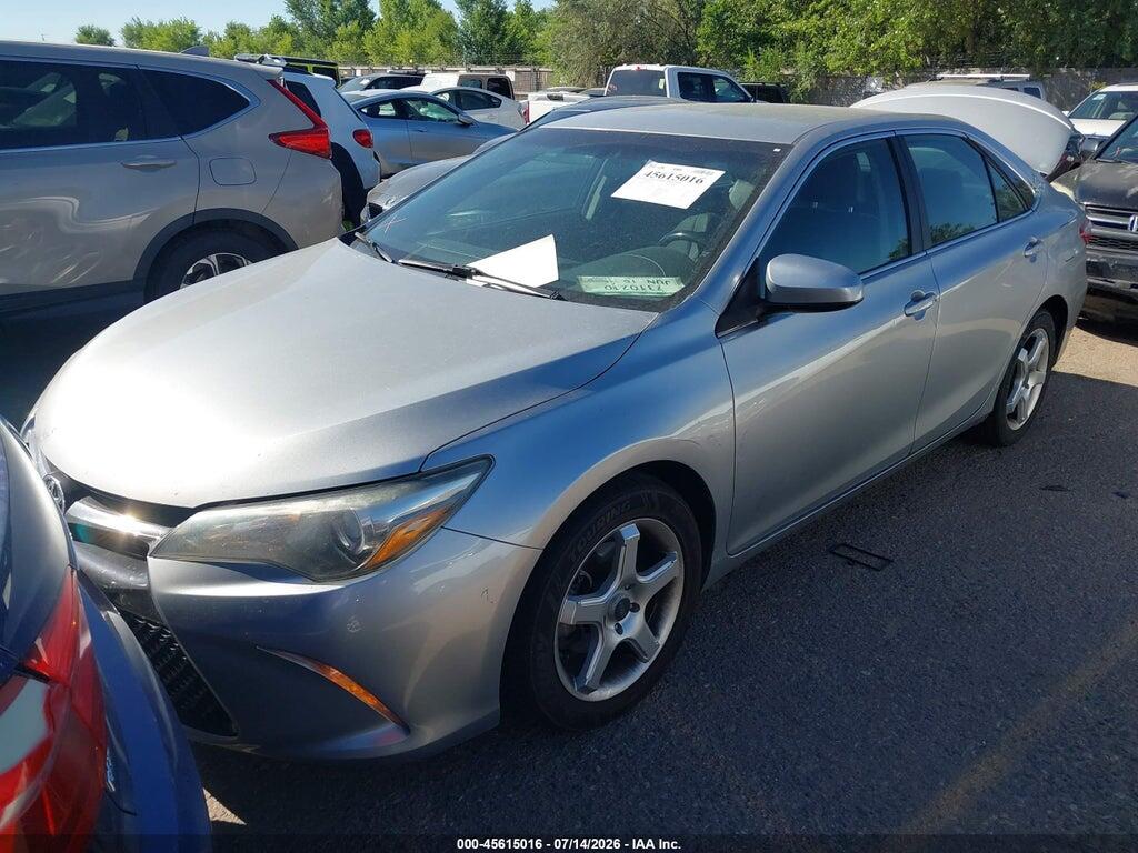 4T1BF1FKXFU071807 2015 TOYOTA CAMRY photo no. 2