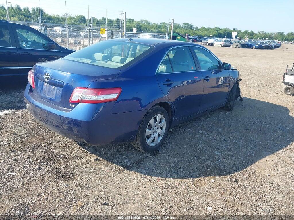 4T1BF3EK3BU711668 2011 TOYOTA CAMRY photo no. 4
