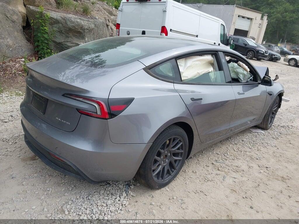 5YJ3E1EB3SF972985 2025 TESLA MODEL 3 photo no. 4