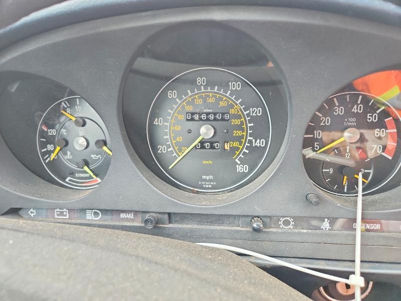 1984 MERCEDES-BENZ 380 SL — Фото 9 из 12