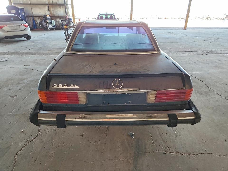 1983 MERCEDES-BENZ 380 SL — Фото 6 из 12