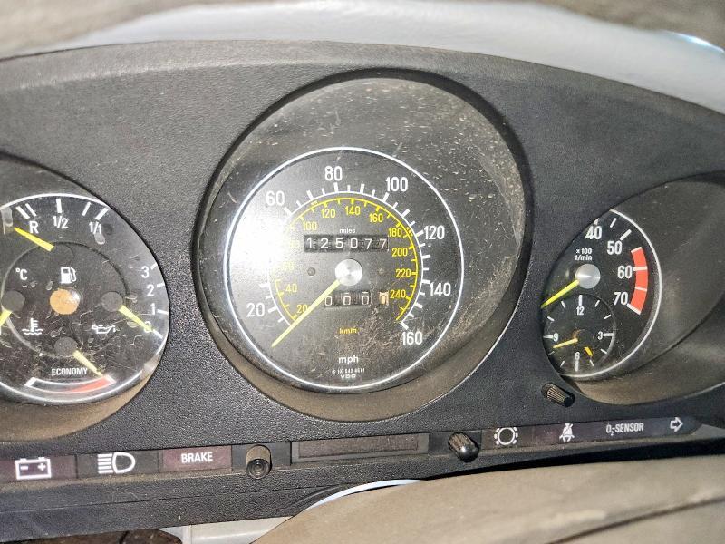 1983 MERCEDES-BENZ 380 SL — Фото 9 из 12