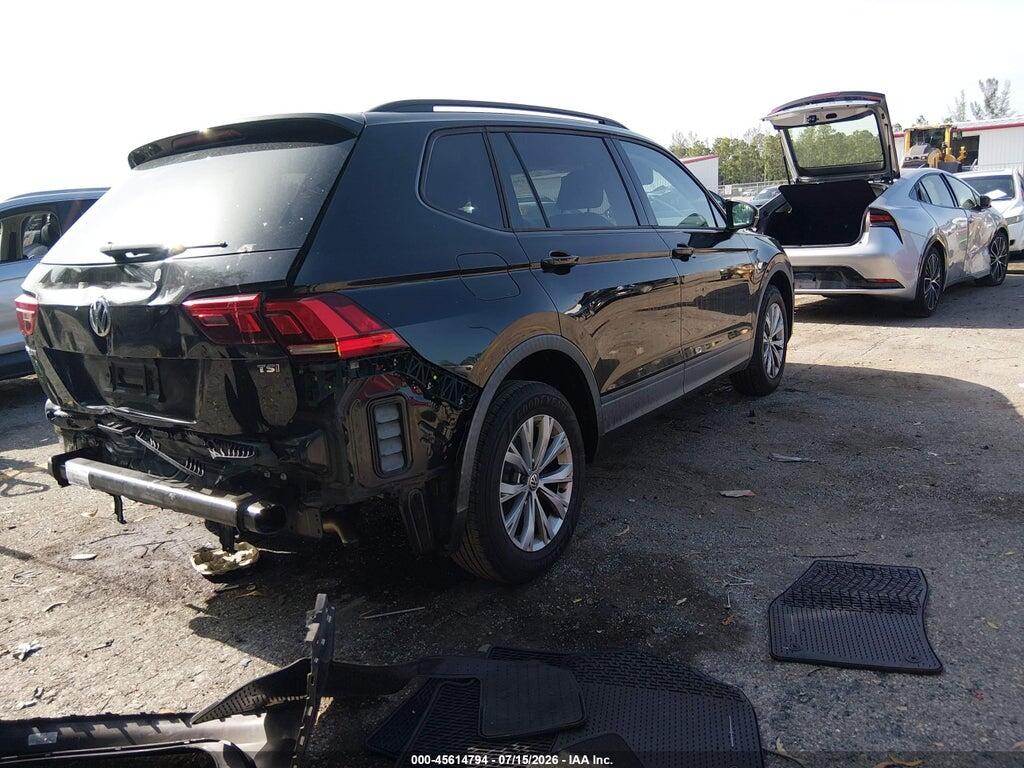 3VV1B7AX4JM015247 2018 VOLKSWAGEN TIGUAN photo no. 4