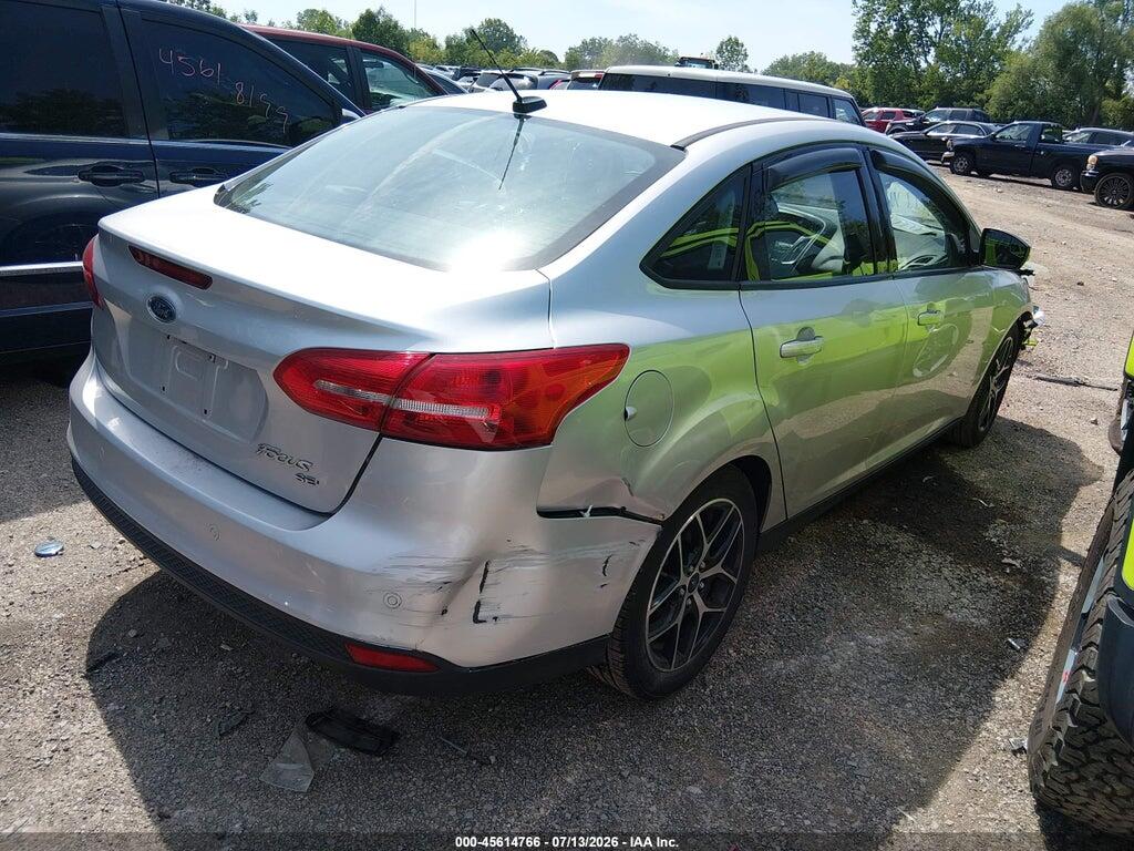 1FADP3H27HL225407 2017 FORD FOCUS photo no. 4