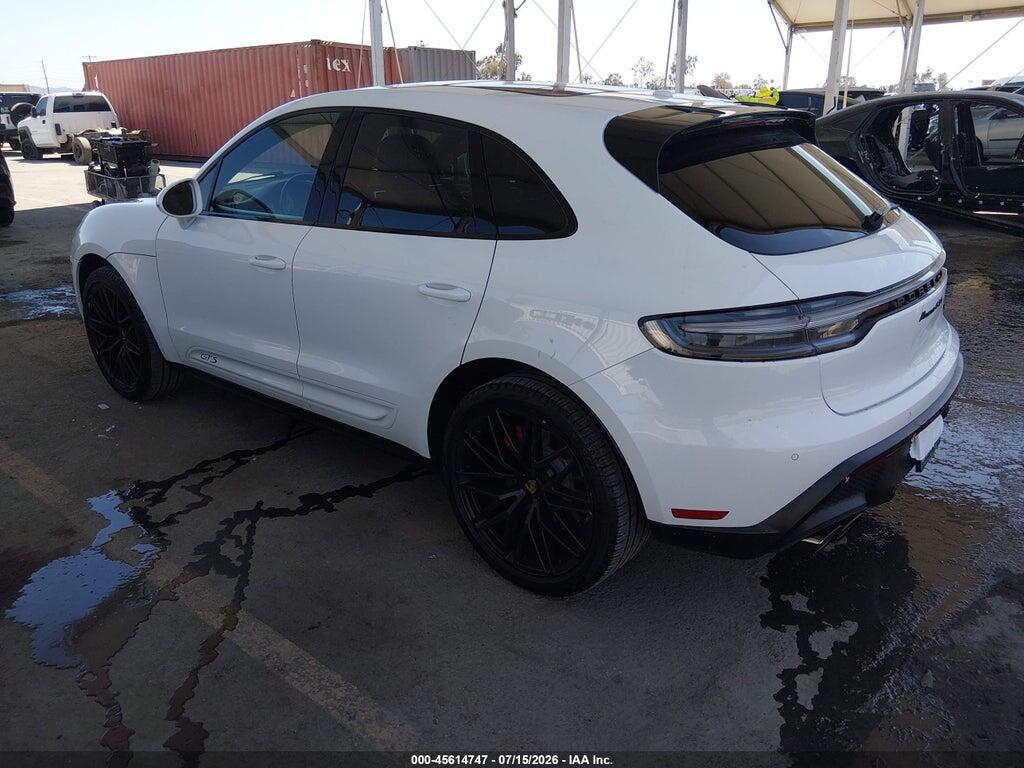 WP1AF2A57RLB55342 2024 PORSCHE MACAN photo no. 3
