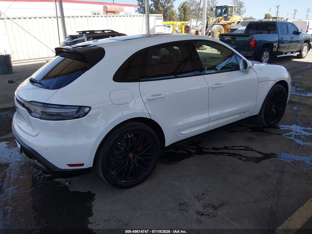WP1AF2A57RLB55342 2024 PORSCHE MACAN photo no. 4