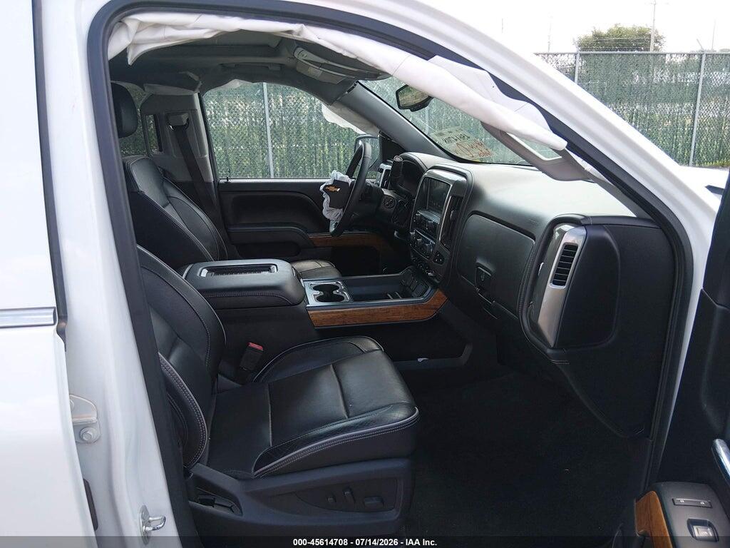 3GCUKTEC8HG111063 2017 CHEVROLET SILVERADO 1500 photo no. 5