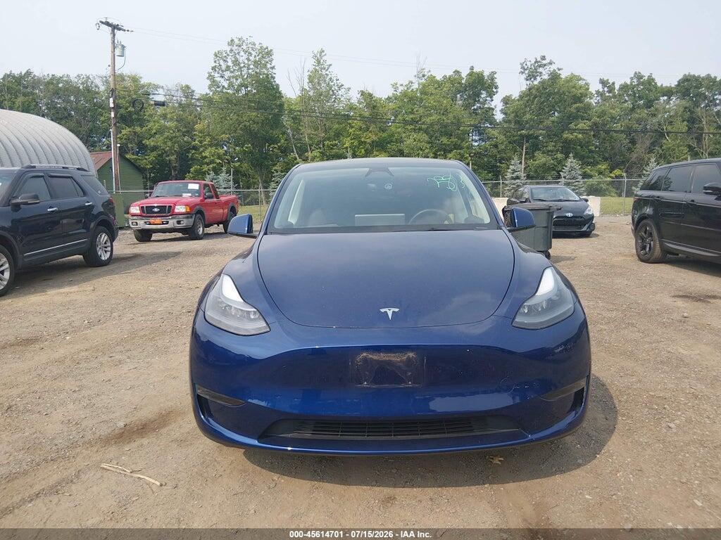 7SAYGDED7RF017154 2024 TESLA MODEL Y photo no. 12