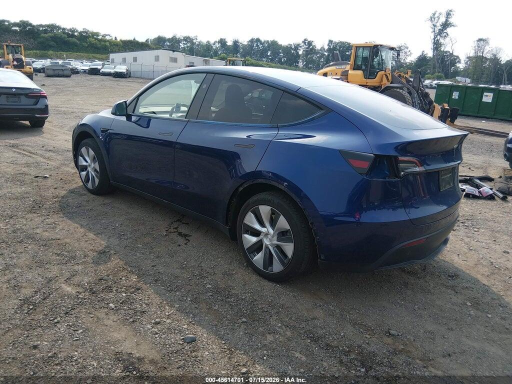7SAYGDED7RF017154 2024 TESLA MODEL Y photo no. 3
