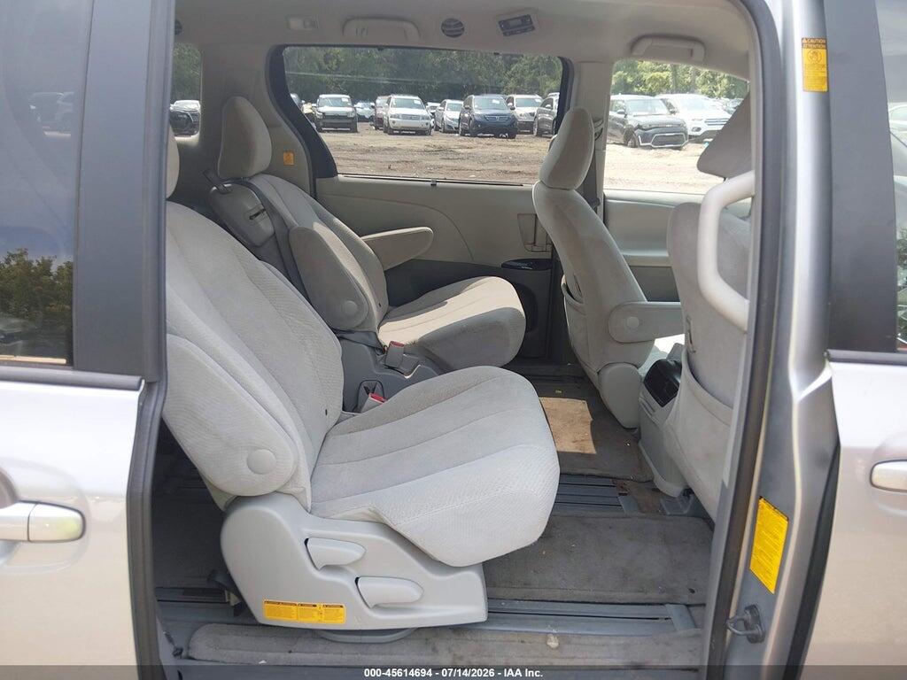 5TDKK3DC9DS341540 2013 TOYOTA SIENNA photo no. 8