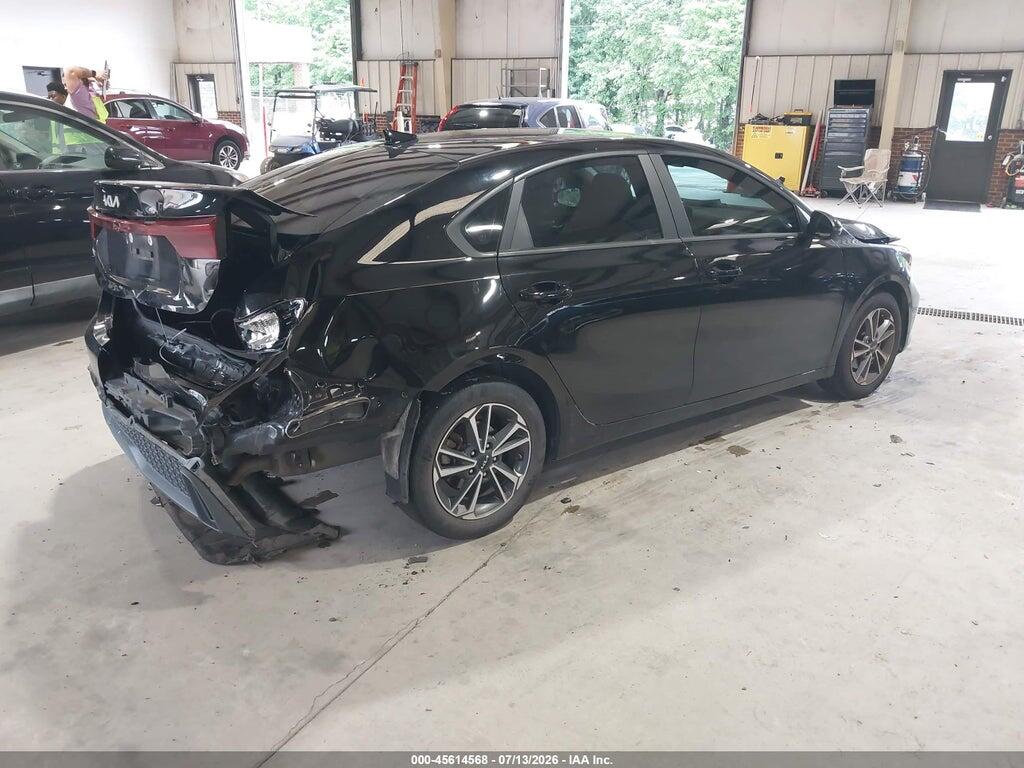 3KPF24AD1NE472798 2022 KIA FORTE photo no. 4