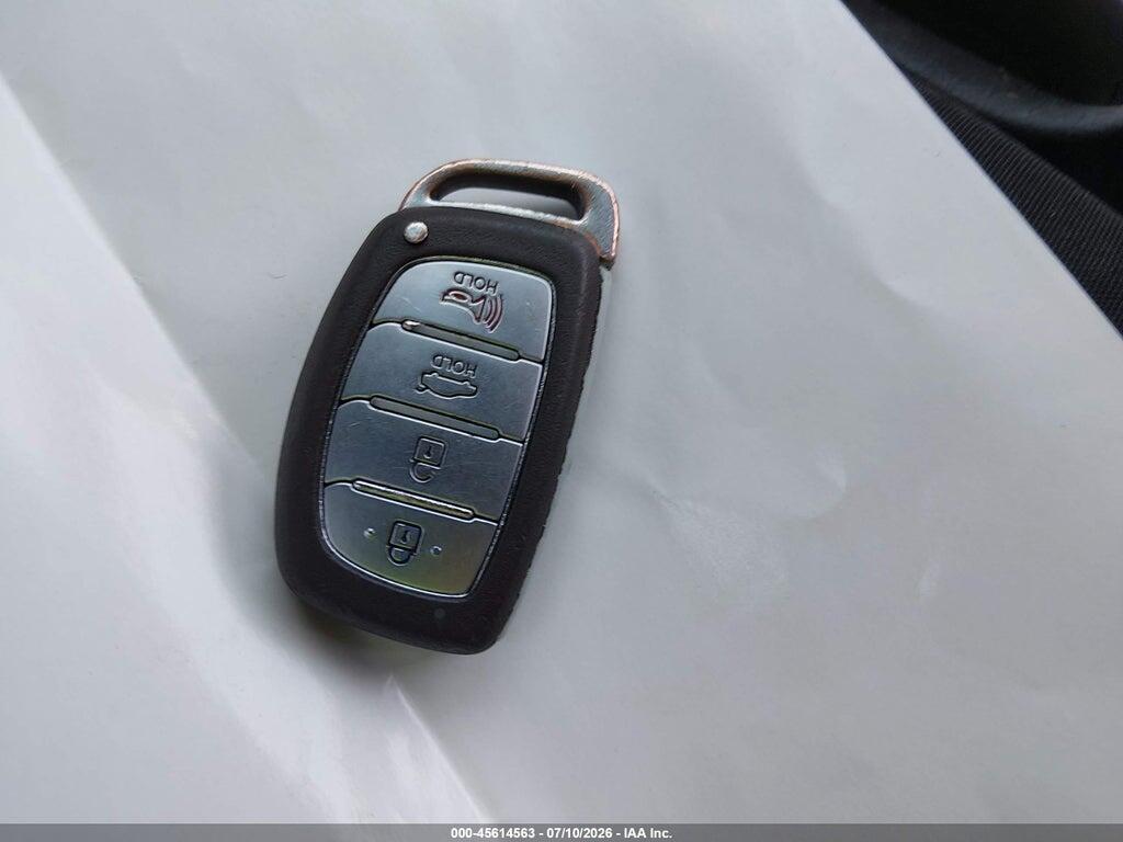 KMHDH4AE6GU604646 2016 HYUNDAI ELANTRA photo no. 11