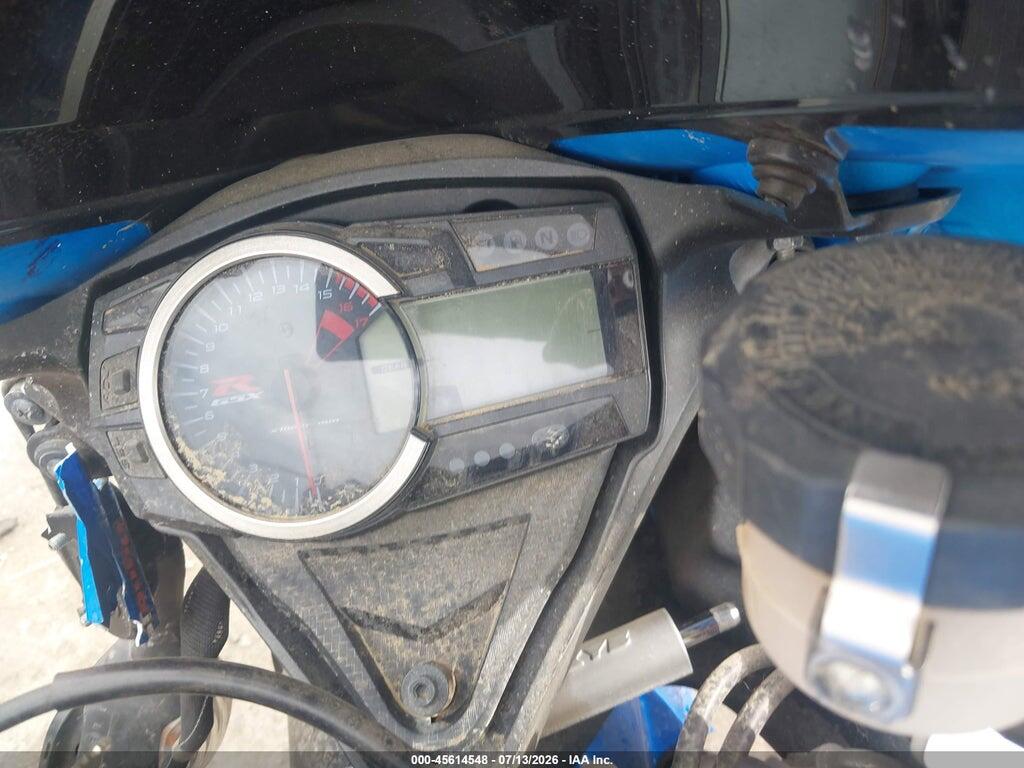 JS1GN7FAXF2101014 2015 SUZUKI GSX-R600 photo no. 7